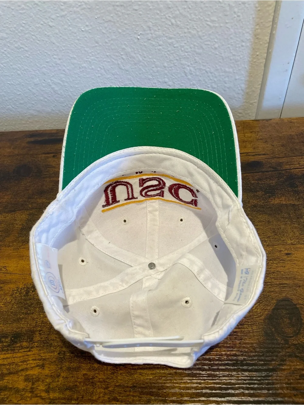 VTG 1993 The Game USC Trojans White Snapback Hat Green Underbrim NCAA